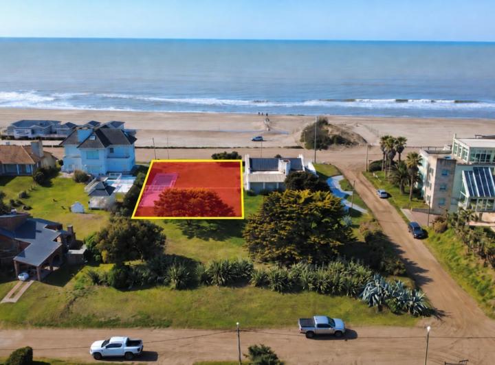 Terreno · 795m²