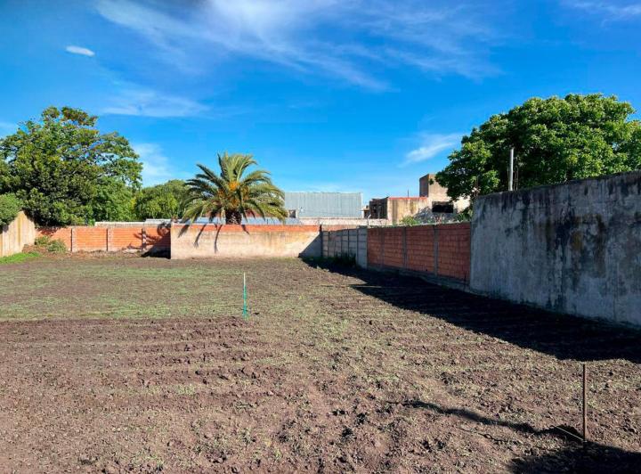 Terreno · 410m² · 1 Ambiente