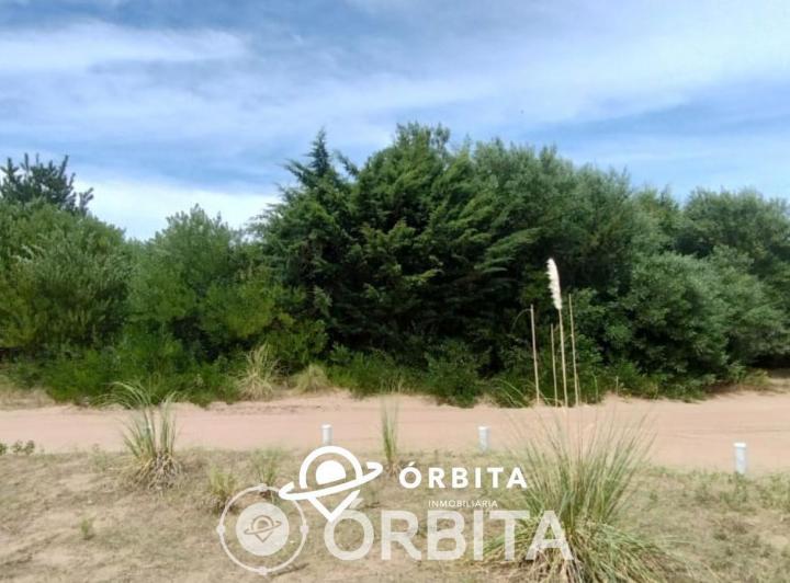 Terreno · 1010m²
