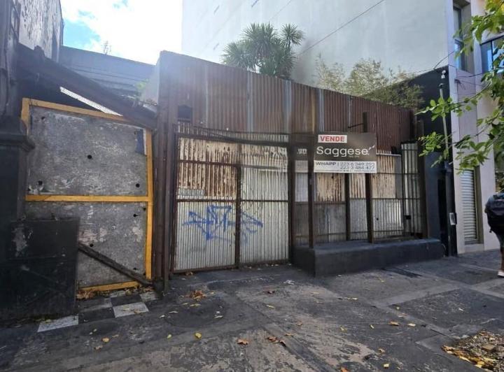 Terreno · 300m²