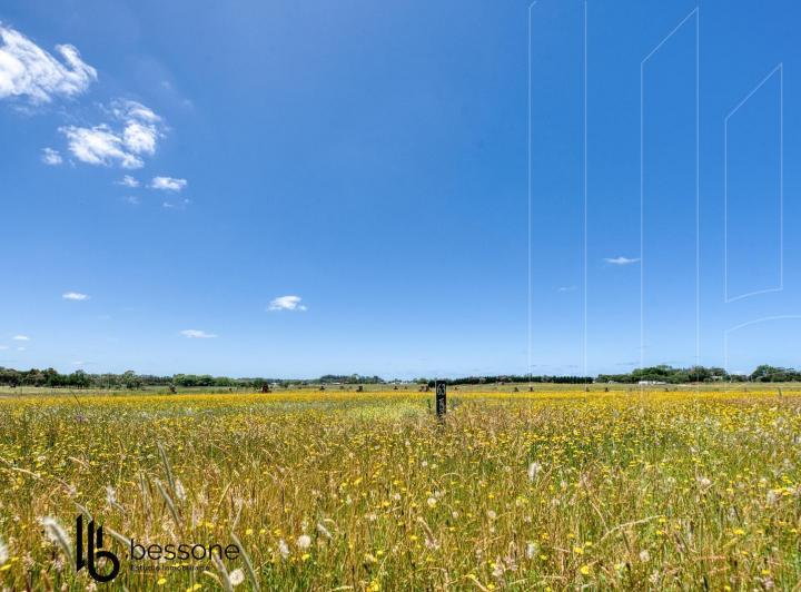 Terreno · 609m² · 1 Ambiente · 1 Cochera