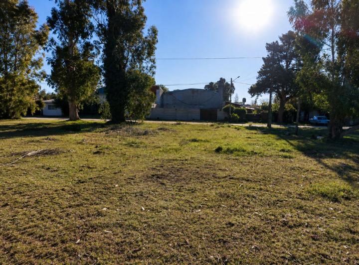 Terreno · 300m²