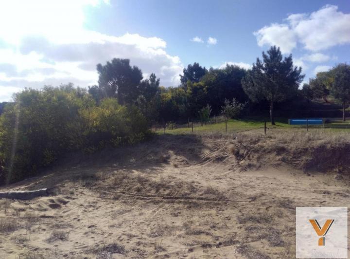 Terreno · 1175m²