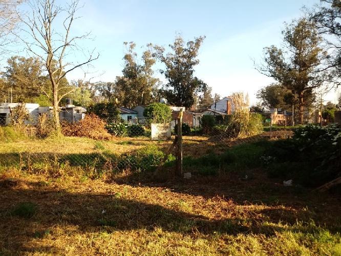 Terreno · 608m²