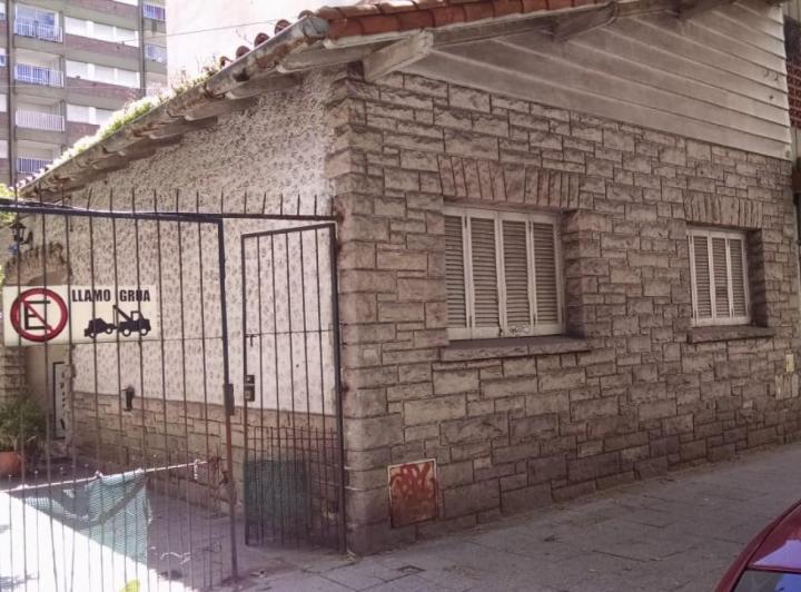 Terreno · 219m²