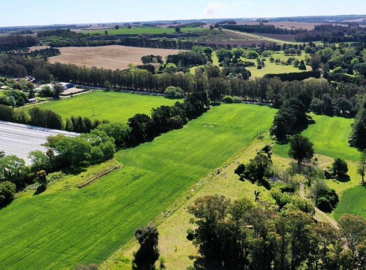 Terreno · 750000m²
