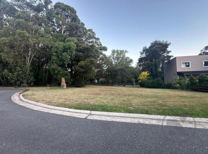 Terreno · 600m²