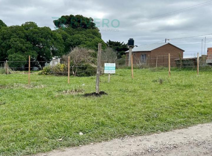 Terreno · 408m²