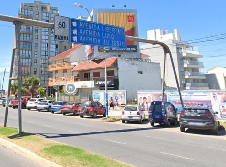 Terreno · 975m²