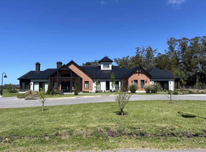 Terreno · 791m²