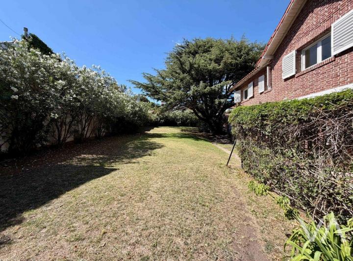 Terreno · 450m²