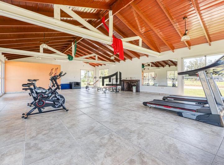 Terreno · 1061m²
