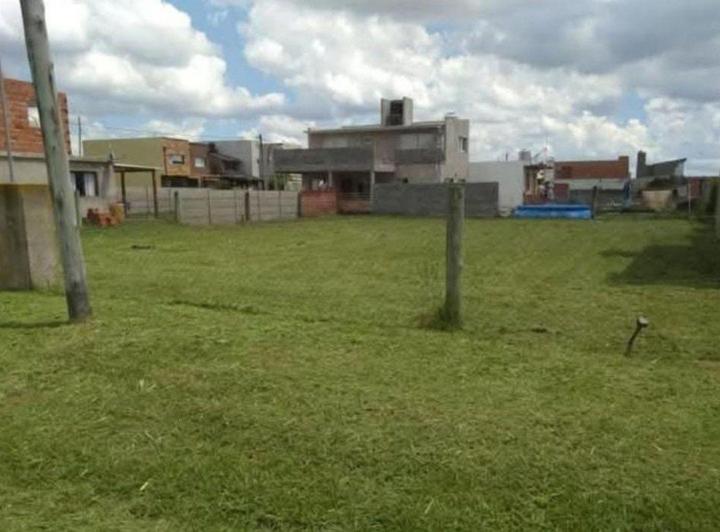Terreno · 300m²