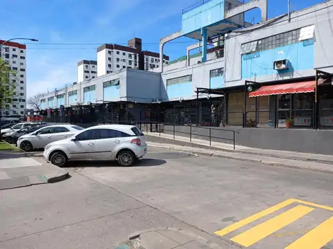Alquiler local wilde