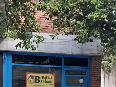 Barbaro farias alquila local 20 mts