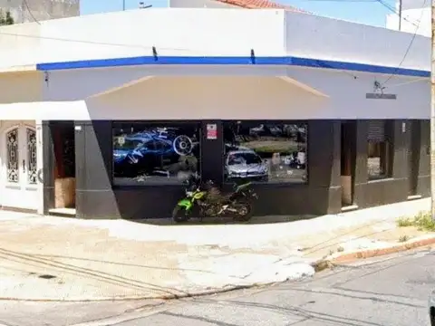 Local excelente esquina