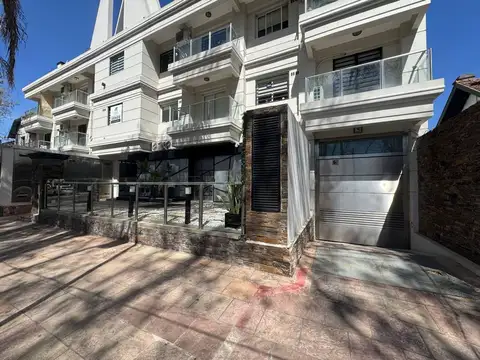 Cochera venta excelente ubicación lomas de zamora
