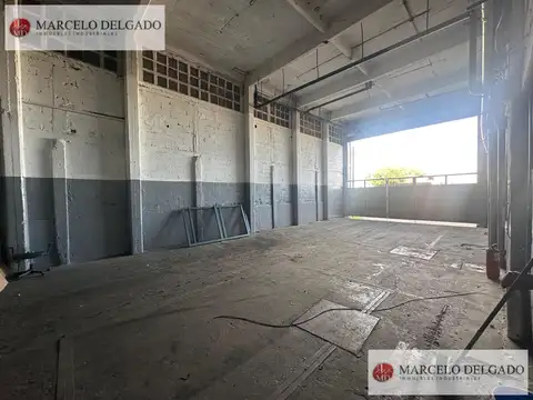Galpón de 600 m2 -  lomas del mirador - alquiler