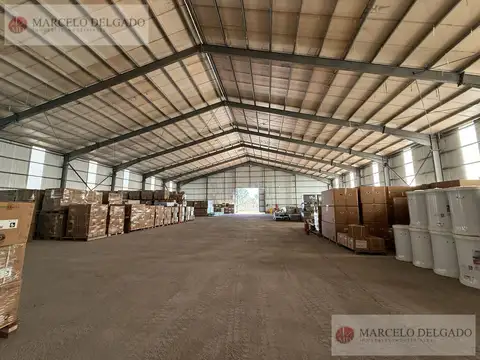 Nave industrial  de  1350 m2 en polo industrial - pavón - alquiler