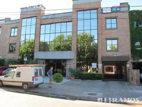 Alquiler de oficina de 77 m2 en san isidro