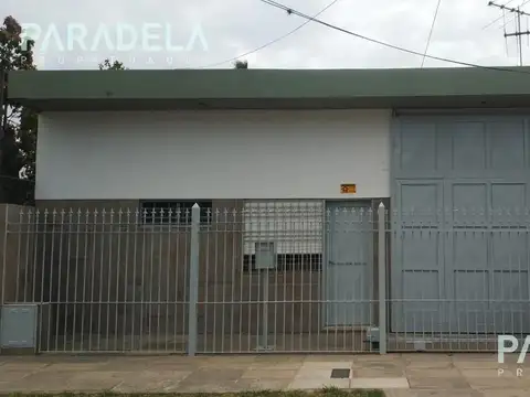 Depósito galpon  - ituzaingó sur - laguna al 1100
