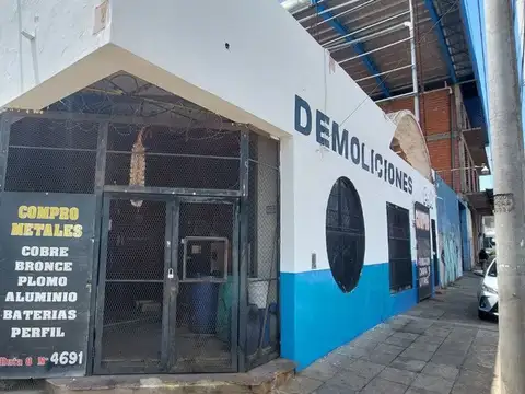 Galpón en av. dr ricardo balbín, san martín