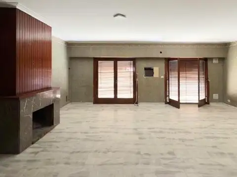 Departamento en planta alta - 3 ambientes -  merlo sur