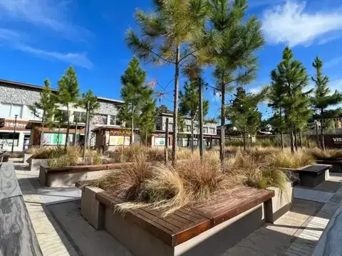 Venta oficina costa esmeralda