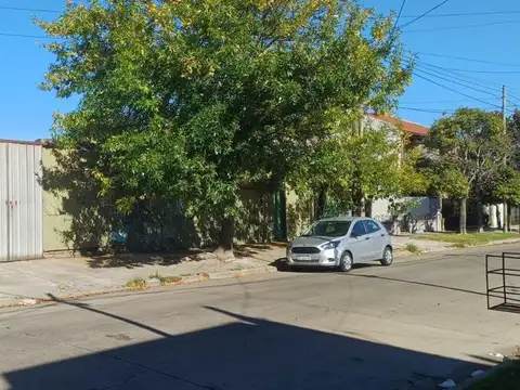 Venta galpon deposito lanus o . multiples destinos