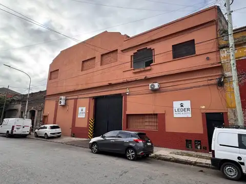 Venta galpón y ph parque industrial avellaneda