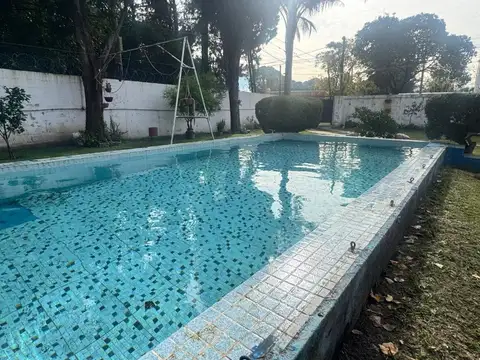 Venta casa quinta paso del rey con pileta