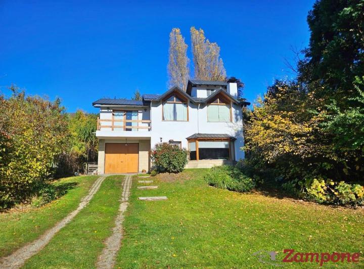 Casa · 192m² · 5 Ambientes · 1 Cochera