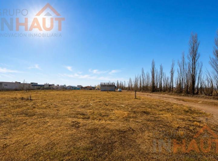 Terreno · 553m²