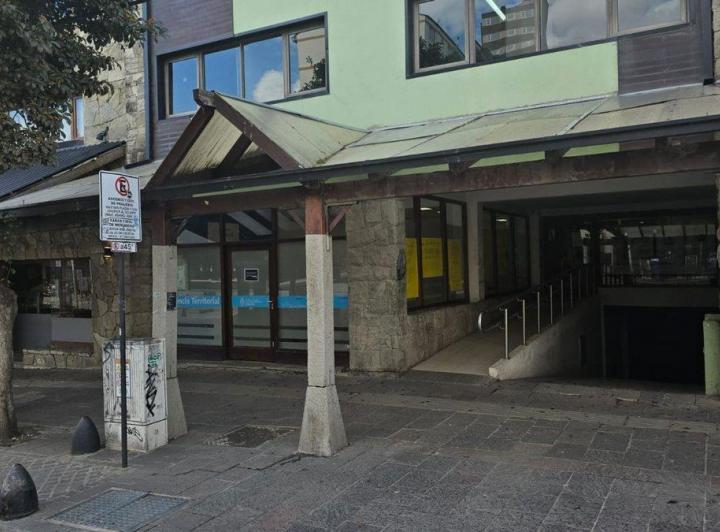 Edificio · 2800m² · 12 Cocheras