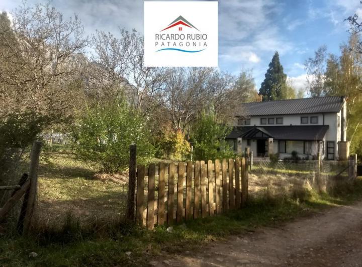 Terreno · 400m²