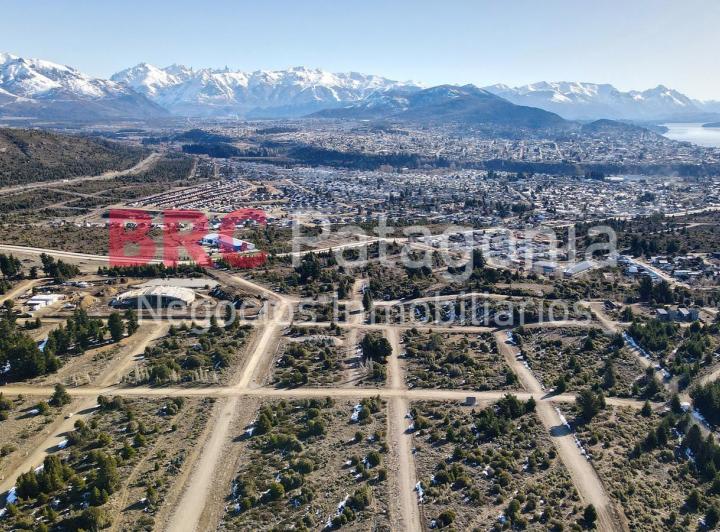 Terreno · 407m²