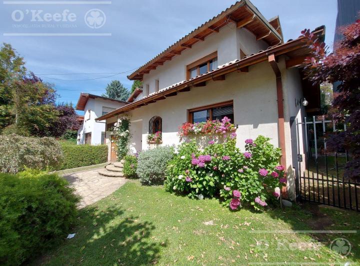 Casa · 225m² · 4 Ambientes