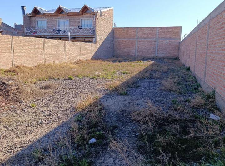 Terreno · 300m²