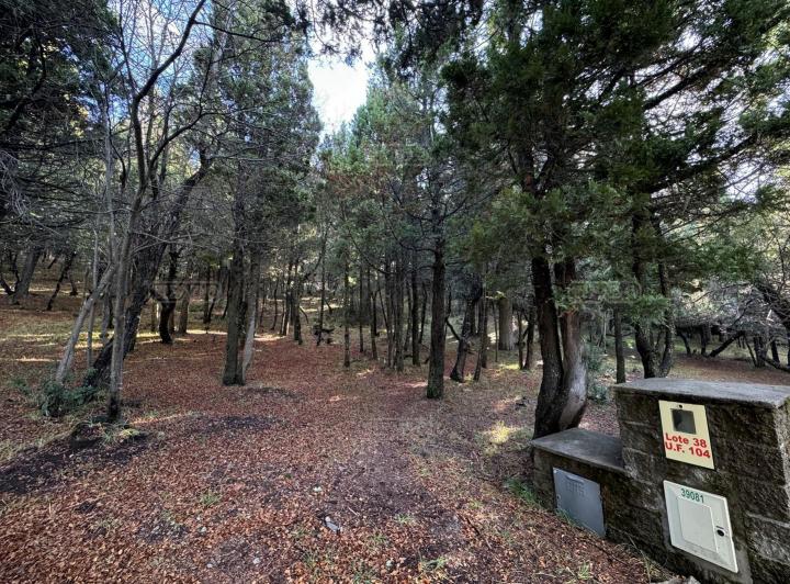 Terreno · 676m²