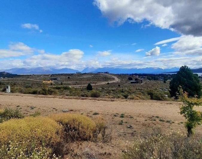 Terreno · 2465m²