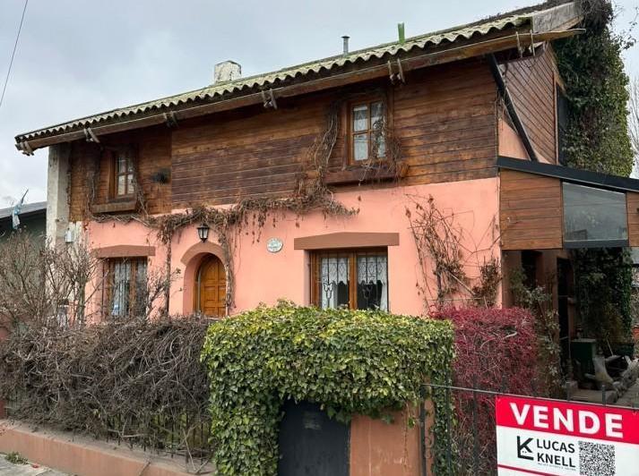 Casa · 140m² · 6 Ambientes · 1 Cochera