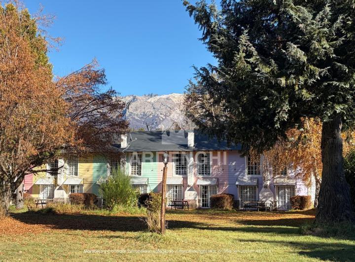 Hotel · 7089m²