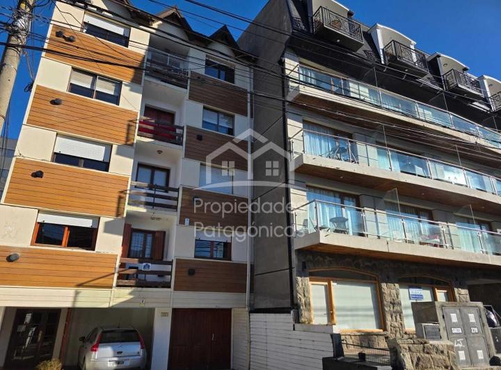 Departamento · 75m² · 4 Ambientes · 1 Cochera