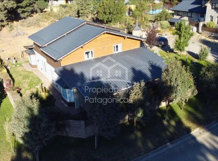 Casa · 256m² · 11 Ambientes