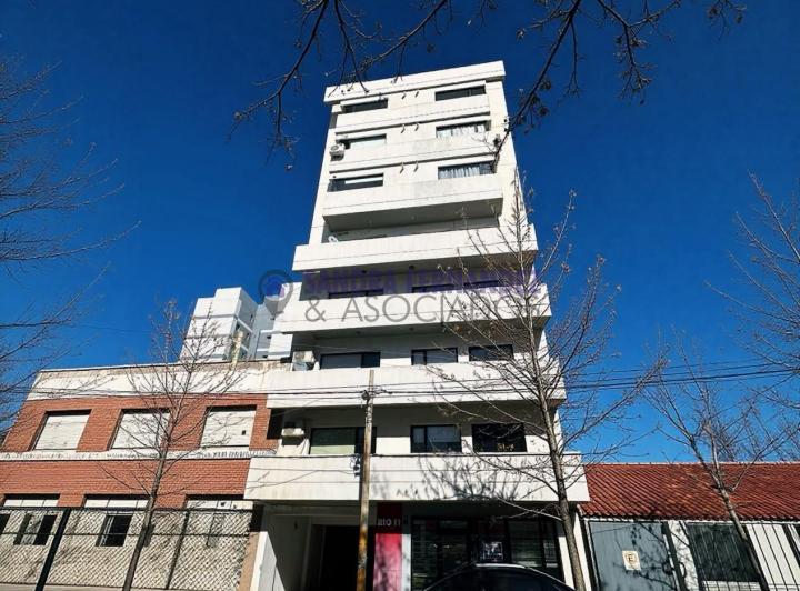 Departamento · 78m² · 4 Ambientes · 1 Cochera