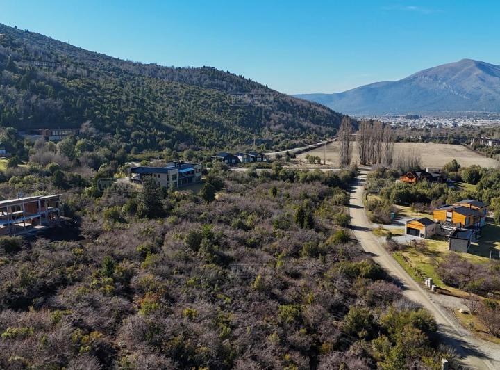 Terreno · 3874m²