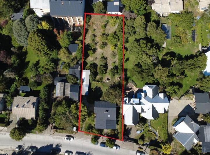 Terreno · 1090m²