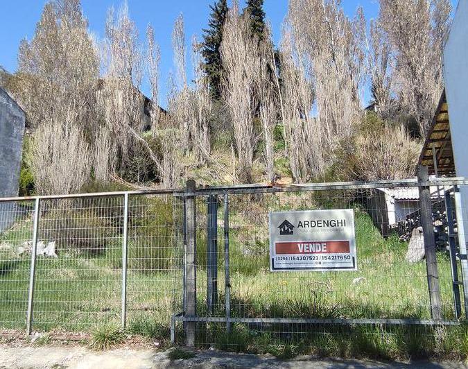 Terreno · 600m²