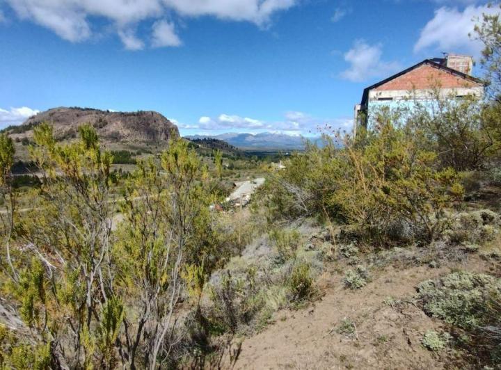 Terreno · 3700m²