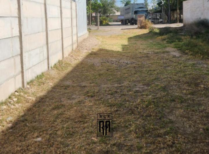 Terreno · 140m²